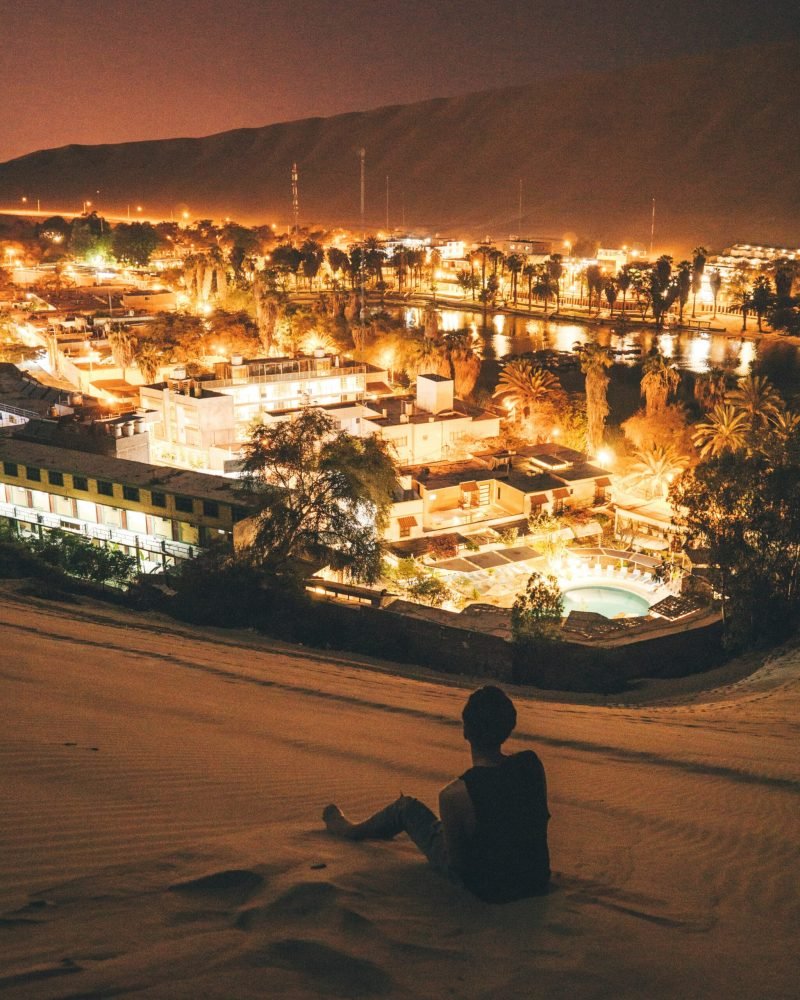 Oasis huachina ica